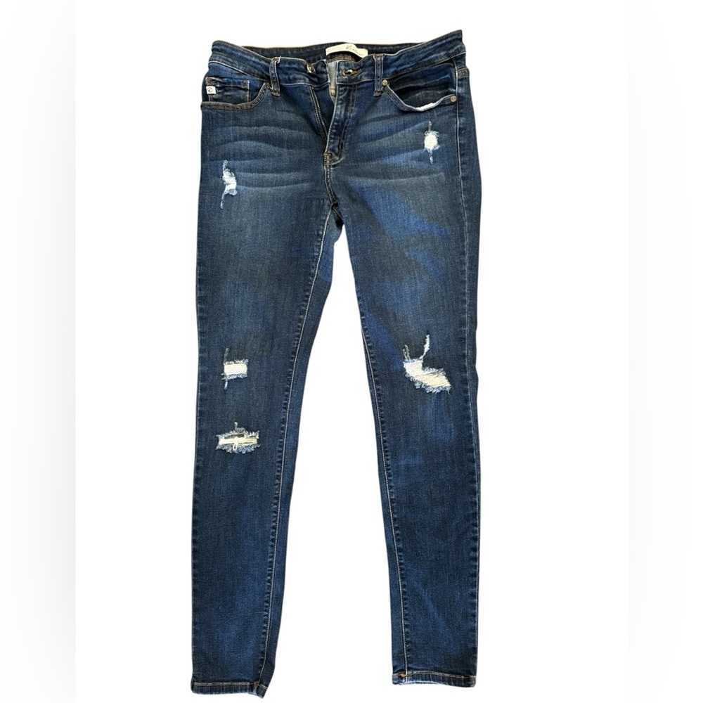 KanCan Mid Rise Distressed Skinny Jean